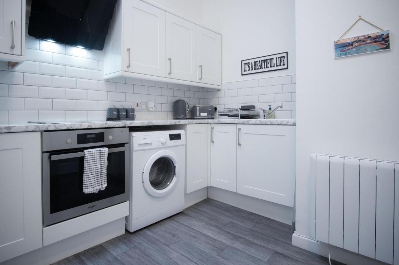 Cariad Llyyad Y Dydd - 1 Bedroom - Apartment *